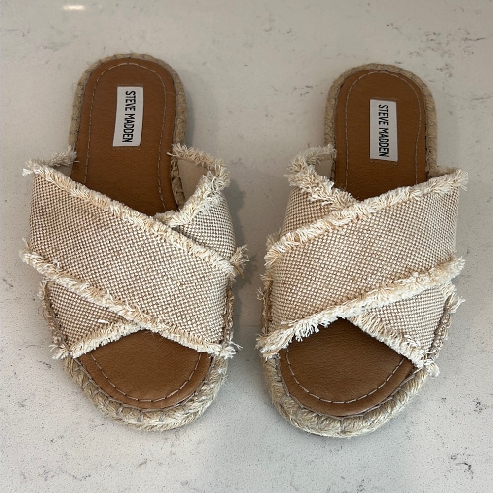 Like New - Steve Madden Women's Zelina Slide Sandals, Natural, 7